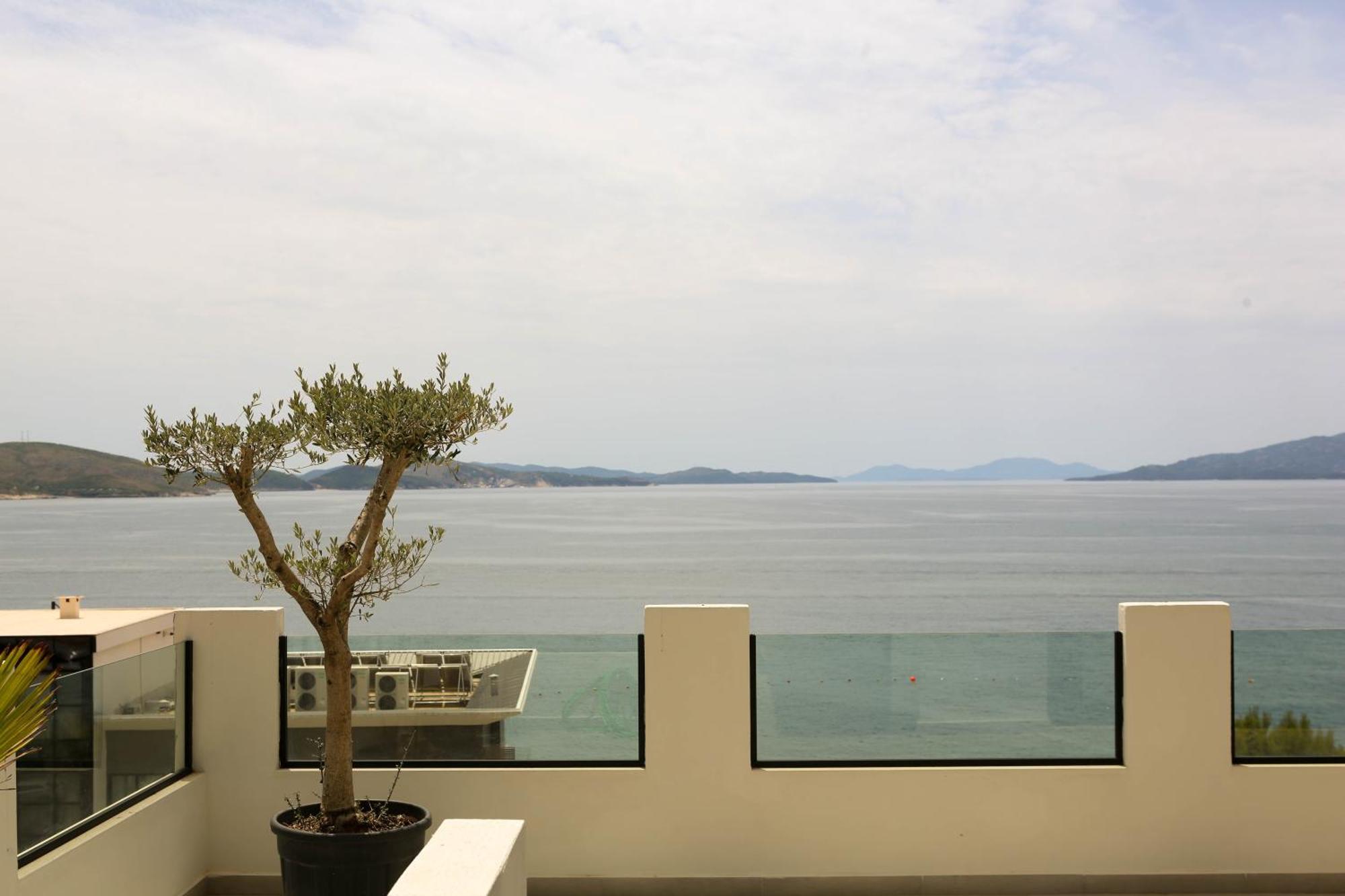 Matias Apartments Saranda Extérieur photo